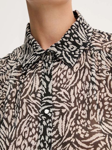 Morgan koszula damska kolor czarny regular z kołnierzykiem klasycznym CAPITAL