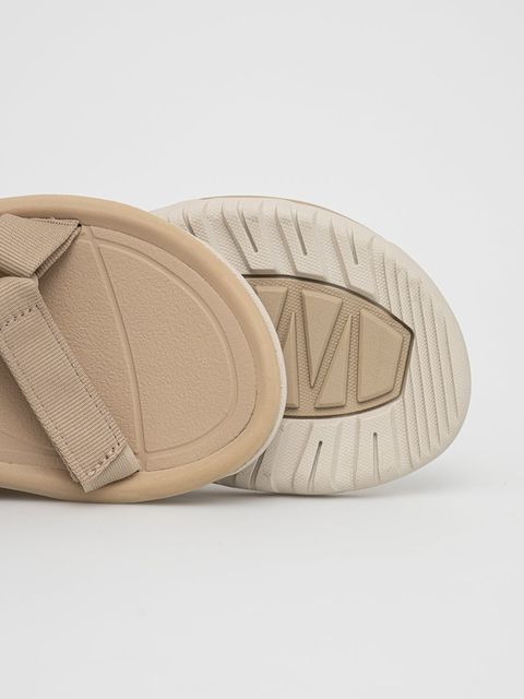 Teva sandały W'S Hurricane XLT2 damskie kolor beżowy 1019235