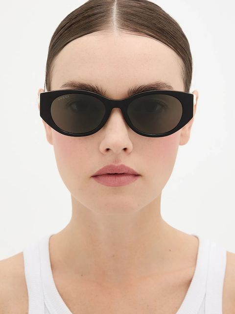 Gucci okulary przeciwsłoneczne damskie kolor czarny GG1970SA