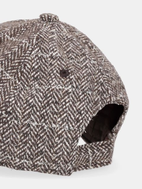 Twinset czapka z daszkiem z dodatkiem wełny kolor brązowy 252TO543A