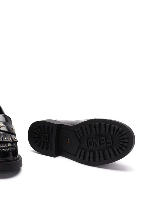 FENDI logo-plaque leather loafers - Black