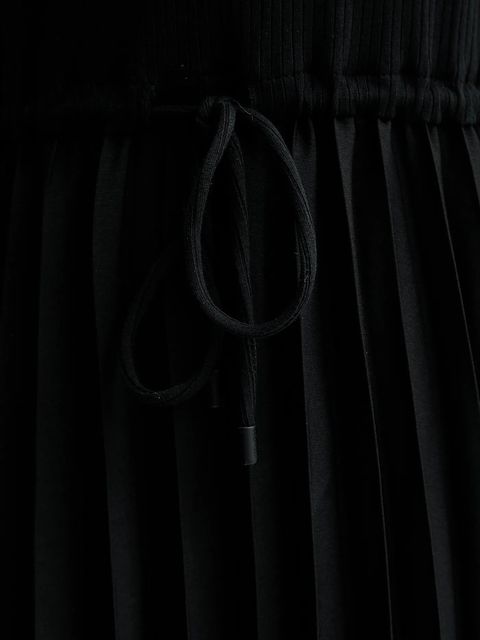 Tommy Hilfiger sukienka kolor czarny midi rozkloszowana WW0WW46138