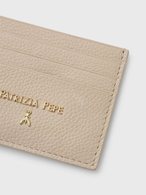 Patrizia Pepe etui na karty skórzane kolor beżowy CQ7001 L001