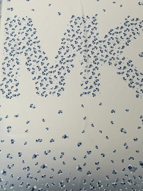 MICHAEL Michael Kors chusta jedwabna damska kolor niebieski wzorzysta 540207