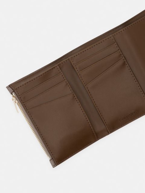 Calvin Klein portfel damski z imitacji skóry - zdjęcie produktu nr 1