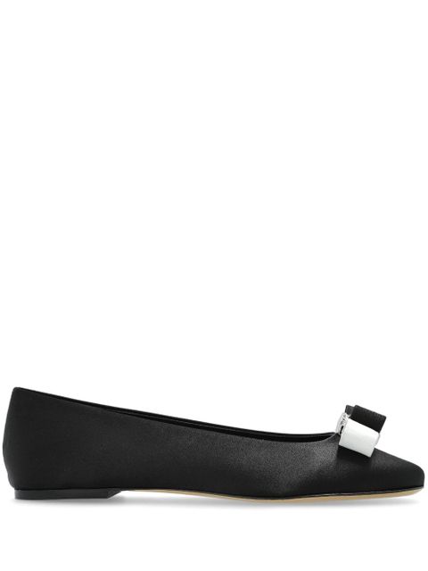 Casadei bow-detailing ballerina shoes - Black - zdjęcie produktu nr 1