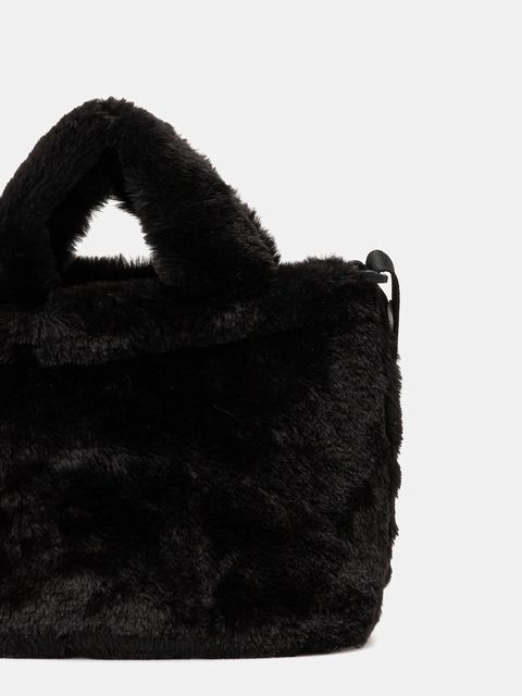 Puma torebka Up Faux Fur Mini kolor czarny 91713