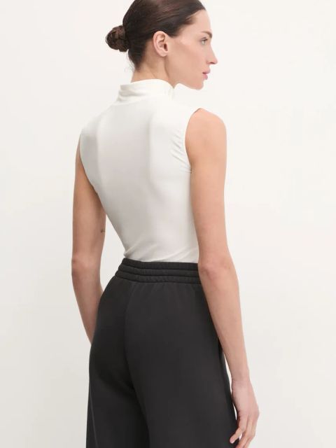 adidas Originals body damskie kolor beżowy z półgolfem IZ4945