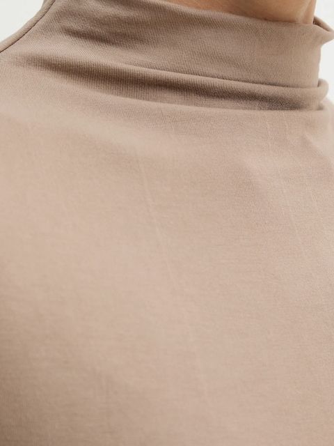 Levi's longsleeve kolor brązowy z półgolfem 003Q6