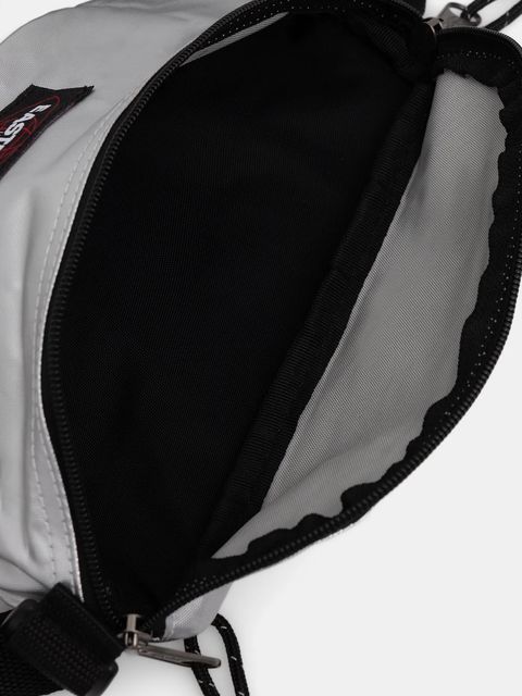 Eastpak nerka SPRINGER kolor srebrny EK0000747Y21