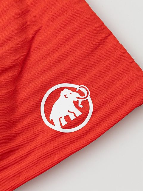Mammut czapka Taiss Light kolor czerwony z cienkiej dzianiny 1191.01071 - zdjęcie produktu nr 2