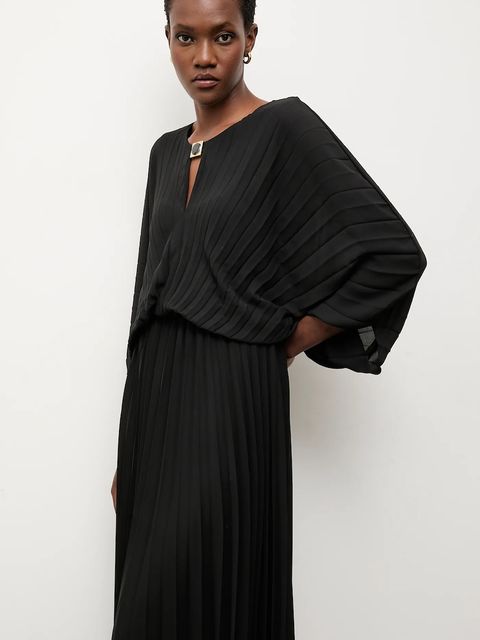 Answear.LAB sukienka kolor czarny maxi rozkloszowana