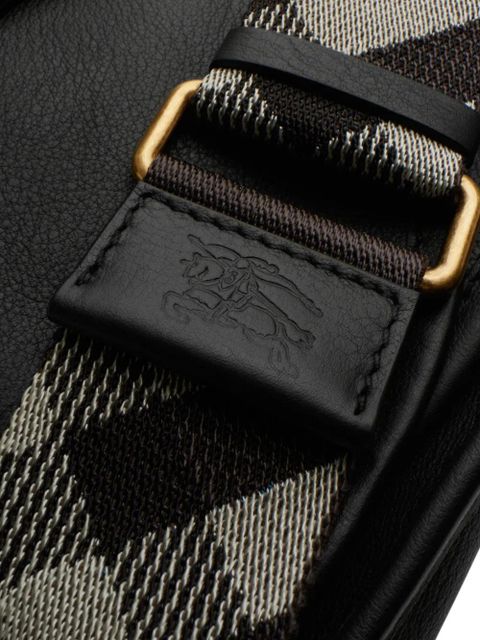 Burberry small B Clip crossbody bag - Black