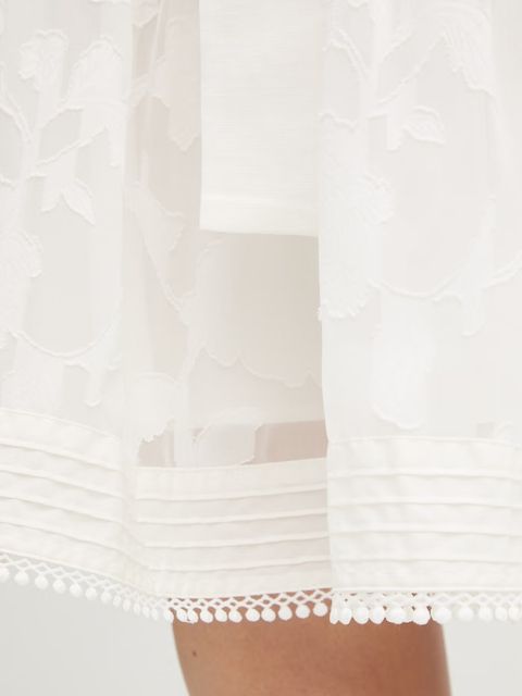 Silvian Heach sukienka z dodatkiem lnu FALEN