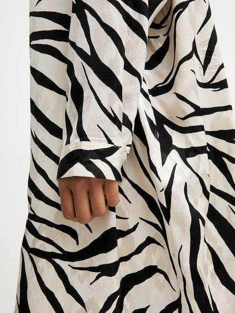 Answear.LAB sukienka kolor beżowy maxi oversize