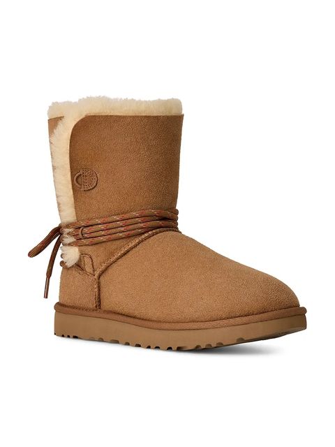 UGG śniegowce zamszowe Bailey Tie kolor brązowy 1171530.CHE