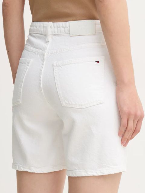 Tommy Hilfiger szorty jeansowe damskie kolor biały gładkie high waist WW0WW45924