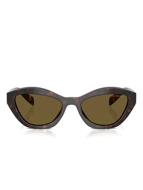 Prada Eyewear logo-detail cat-eye sunglasses - Brown