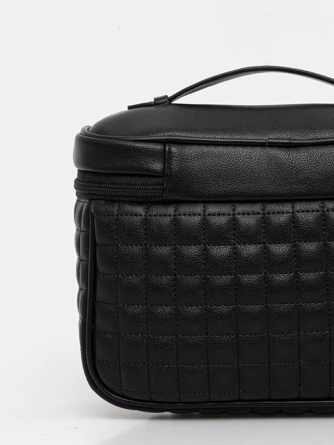 Guess kosmetyczka NADIRA kolor czarny TWQG84 24039