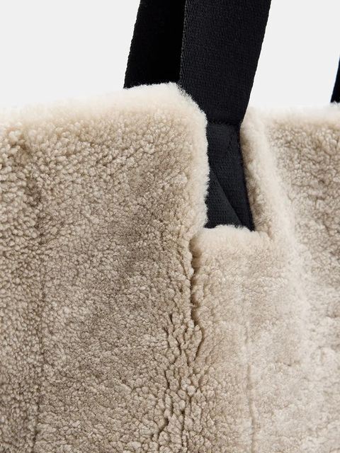 AllSaints torebka skórzana dwustronna IZZY SHEARLING