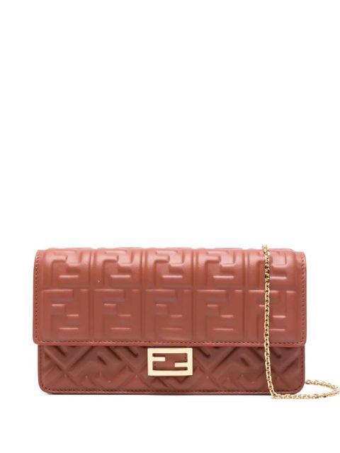 FENDI Baguette logo-plaque quilted clutch bag - Red - zdjęcie produktu nr 1