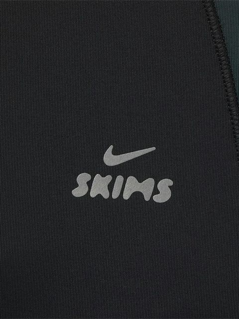 Skims x Nike zip-up sports bra - Black - zdjęcie produktu nr 2