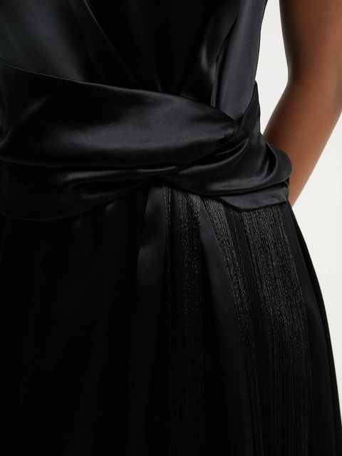 Answear.LAB sukienka kolor czarny midi rozkloszowana