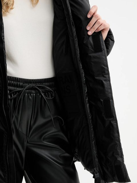 Rains kurtka 17240 Torna Insulated Long Jacket kolor czarny zimowa 17240