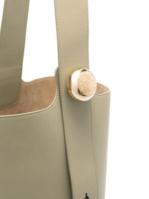 LOEWE medium Pebble bucket bag - Green