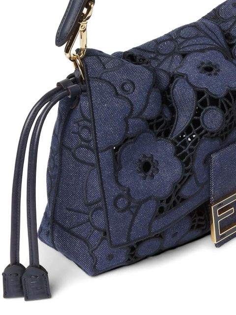FENDI medium Mamma Baguette shoulder bag - Blue