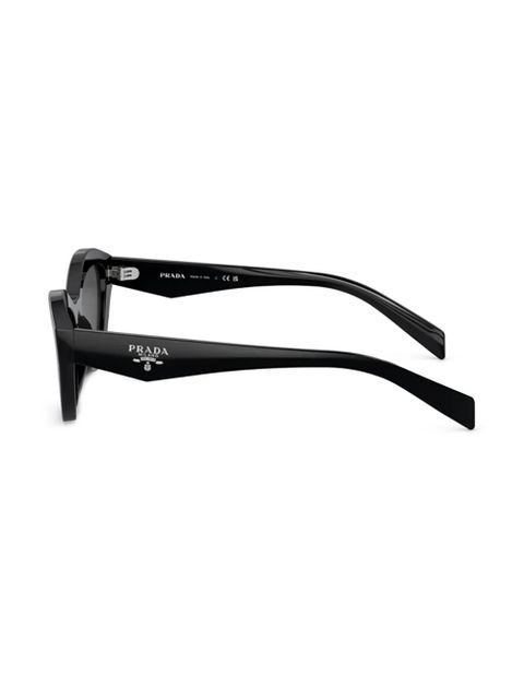 Prada Eyewear logo-print sunglasses - Black