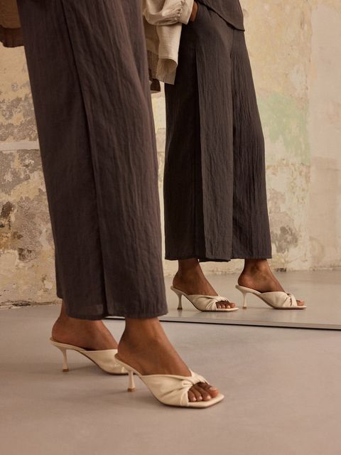 Answear.LAB klapki damskie skórzane - zdjęcie produktu nr 2