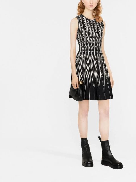 Alexander McQueen intarsia-knit belted dress - Black