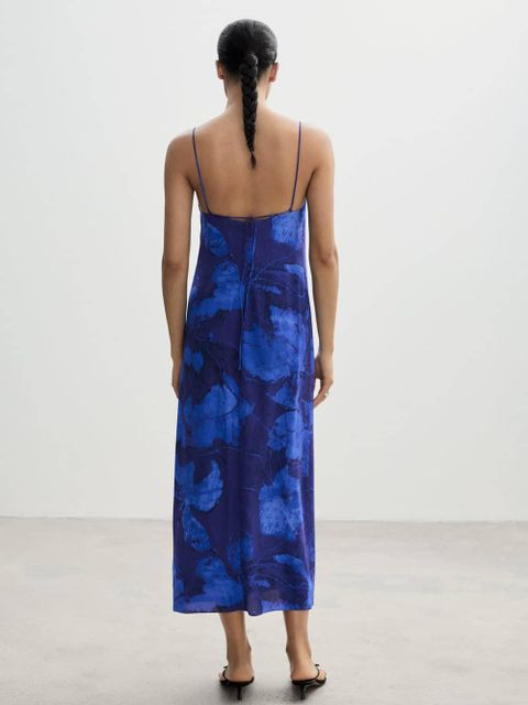 Sukienka na ramiączkach ze wzorem