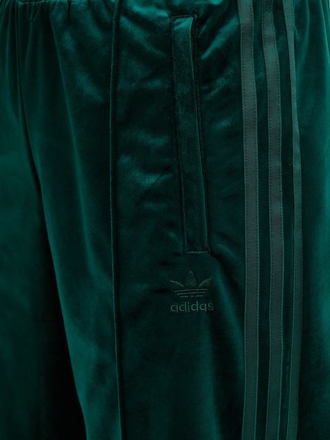 adidas Originals spodnie dresowe welurowe Velvet Tp damskie z aplikacją JV7509