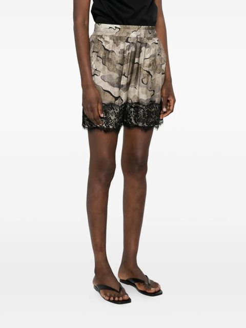 PINKO lace-trim camouflage-print shorts - Neutrals