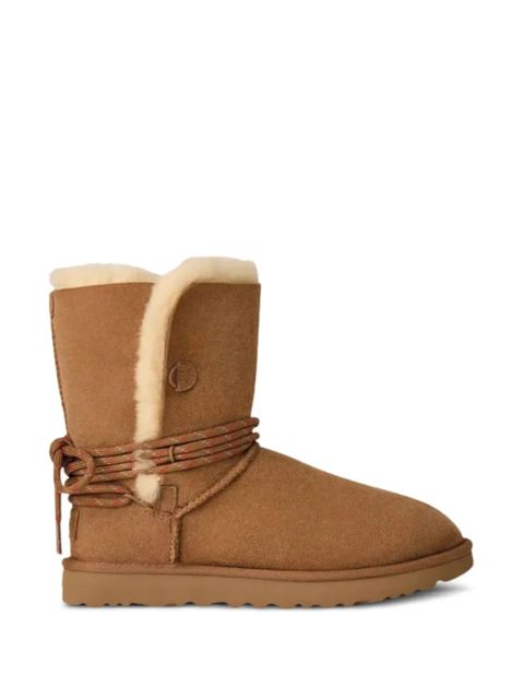 UGG logo-detail shearling boots - Brown