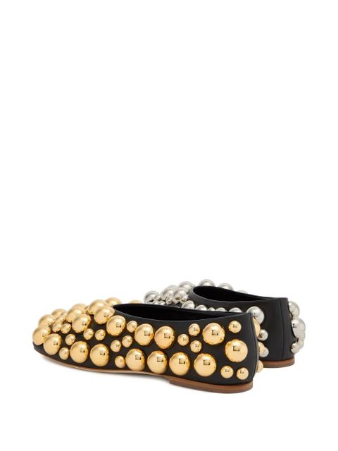 A.W.A.K.E. Mode Dora stud-embellished flat pumps - Black - zdjęcie produktu nr 2