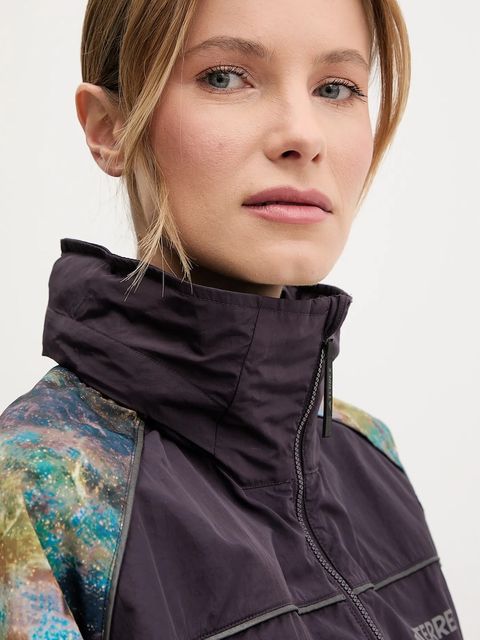 adidas TERREX wiatrówka x National Geographic kolor fioletowy JD5837