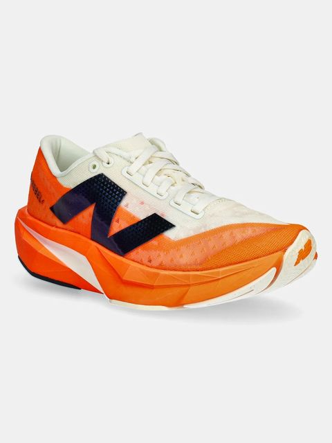 New Balance buty do biegania FuelCell Rebel v4 - zdjęcie produktu nr 1