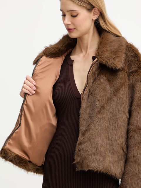 Bardot płaszcz kolor brązowy 59474JB3