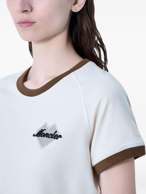 Moncler embroidered heart-motif T-shirt - Neutrals