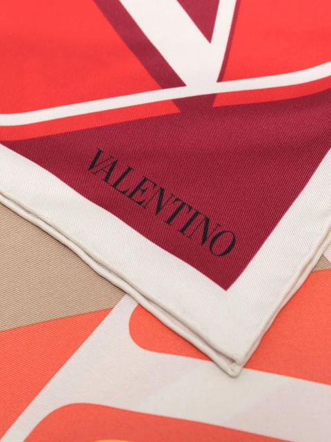 Valentino Garavani VLogo silk scarf - Red