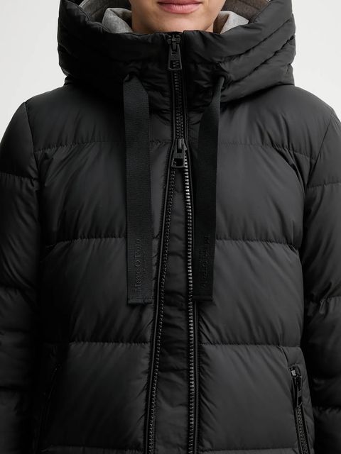 Marc O'Polo kurtka puchowa kolor czarny 509103971099