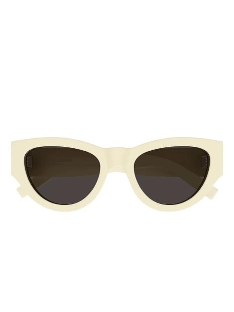 Saint Laurent Eyewear cat-eye logo sunglasses - Neutrals