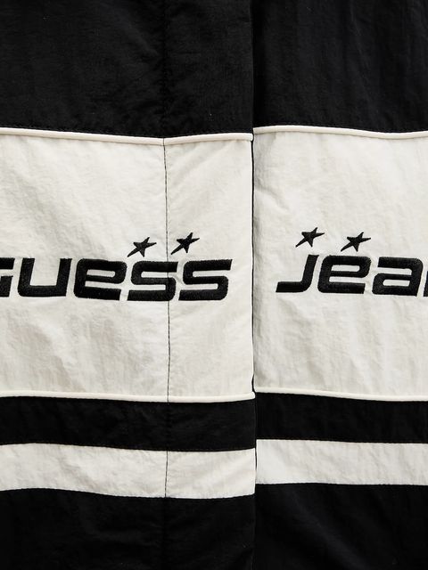 Guess Jeans kurtka kolor czarny przejściowa oversize W5BL11 WGYL2