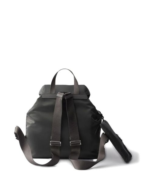Prada flap-closure front-pockets backpack - Grey