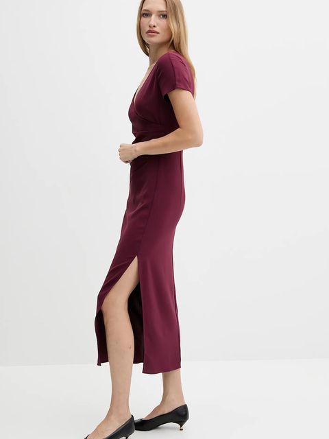 Armani Exchange sukienka kolor bordowy maxi dopasowana XW000665 AF10872