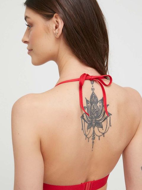 Tommy Hilfiger biustonosz kąpielowy kolor czerwony lekko usztywniona miseczka UW0UW04109