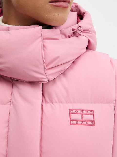 Tommy Jeans bezrękawnik puchowy kolor różowy zimowy DW0DW21627